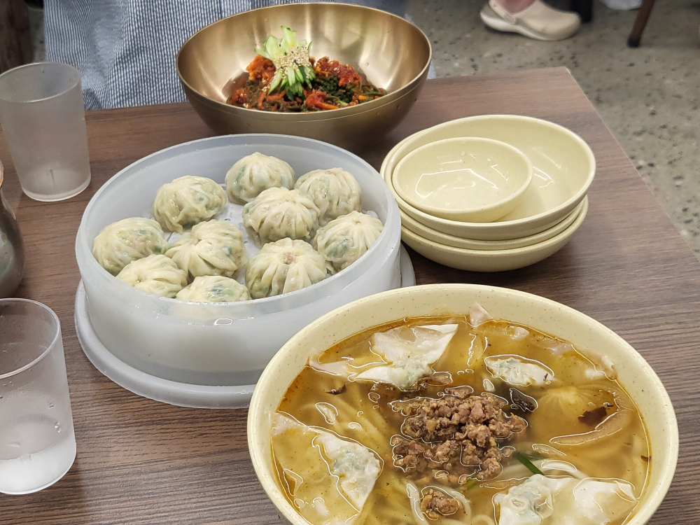 명동교자 분점 대표 사진
