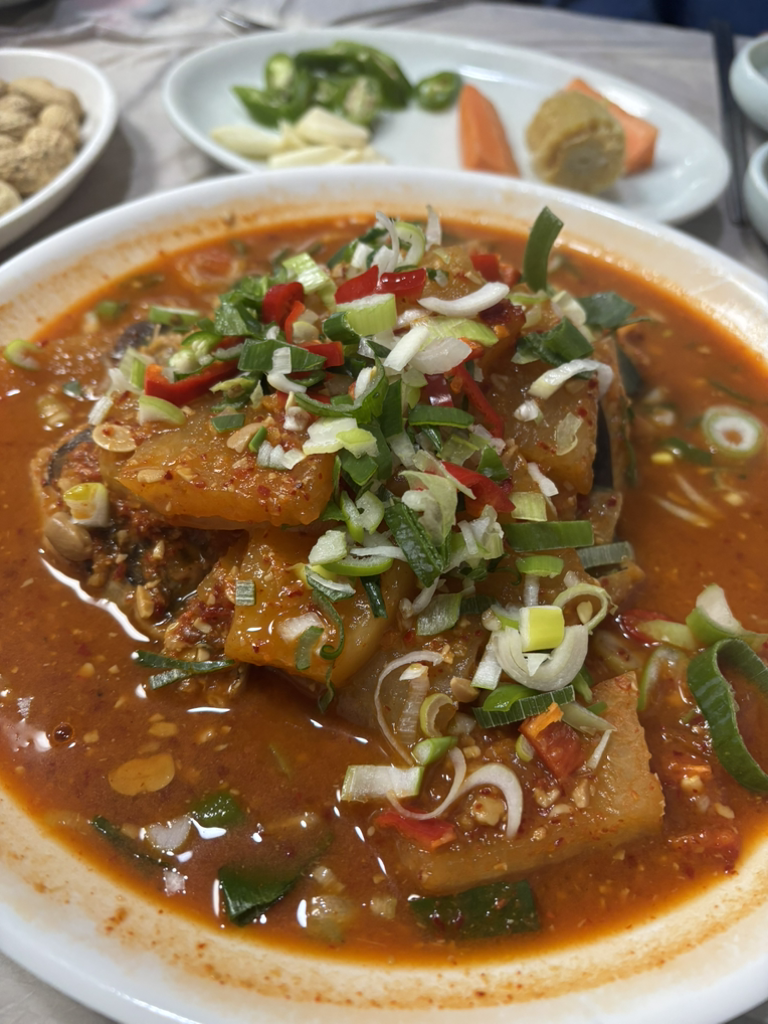 Dongbanghoetjip (동방횟집) 3