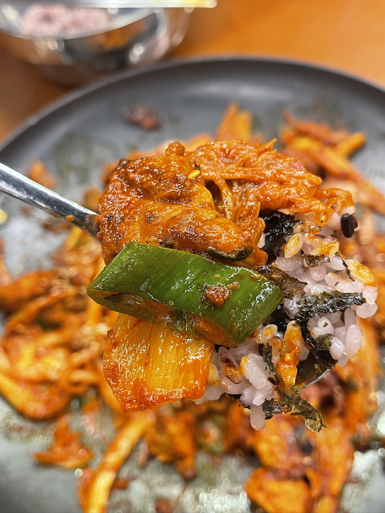 Baekchaegimchijjigae gwacheonjungangjeom 5