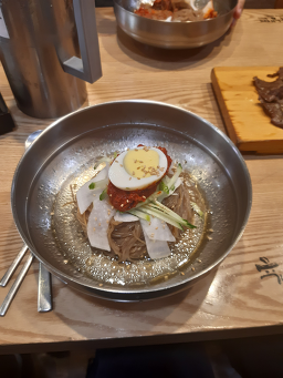 육쌈냉면 대학로점 사진 3