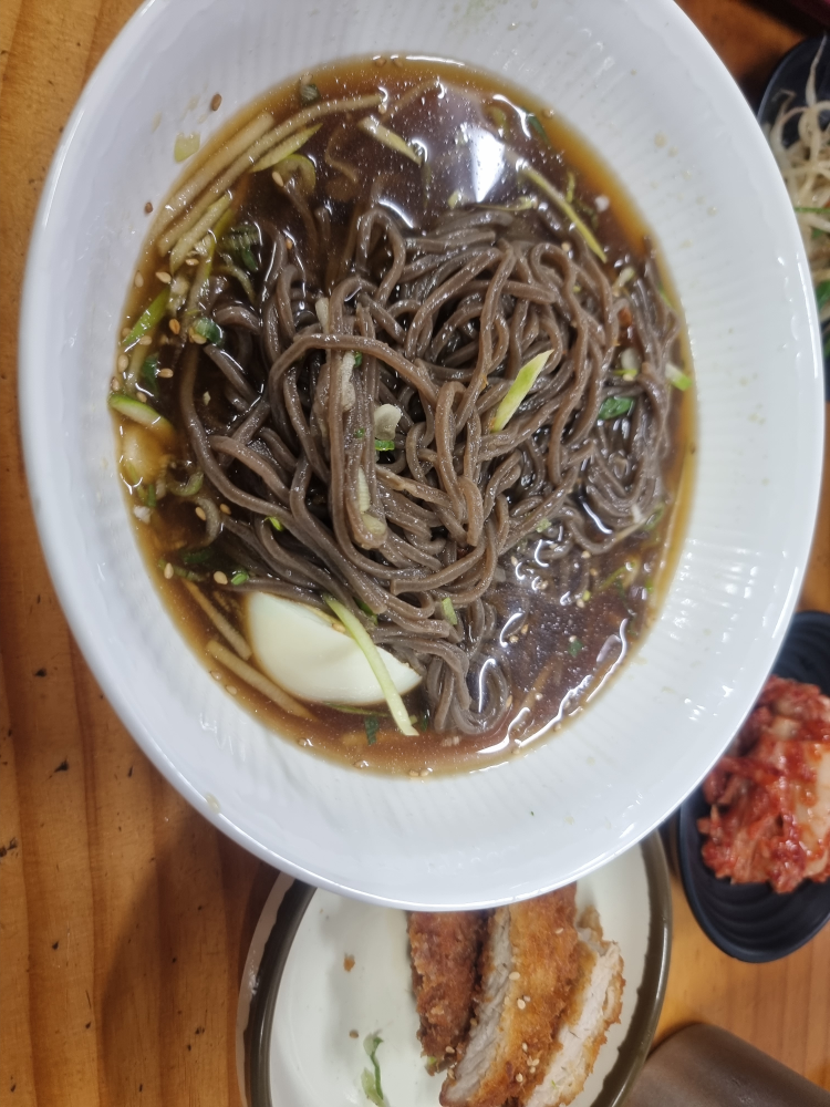 Jeonjukongnamulgukbap (전주콩나물국밥) 3