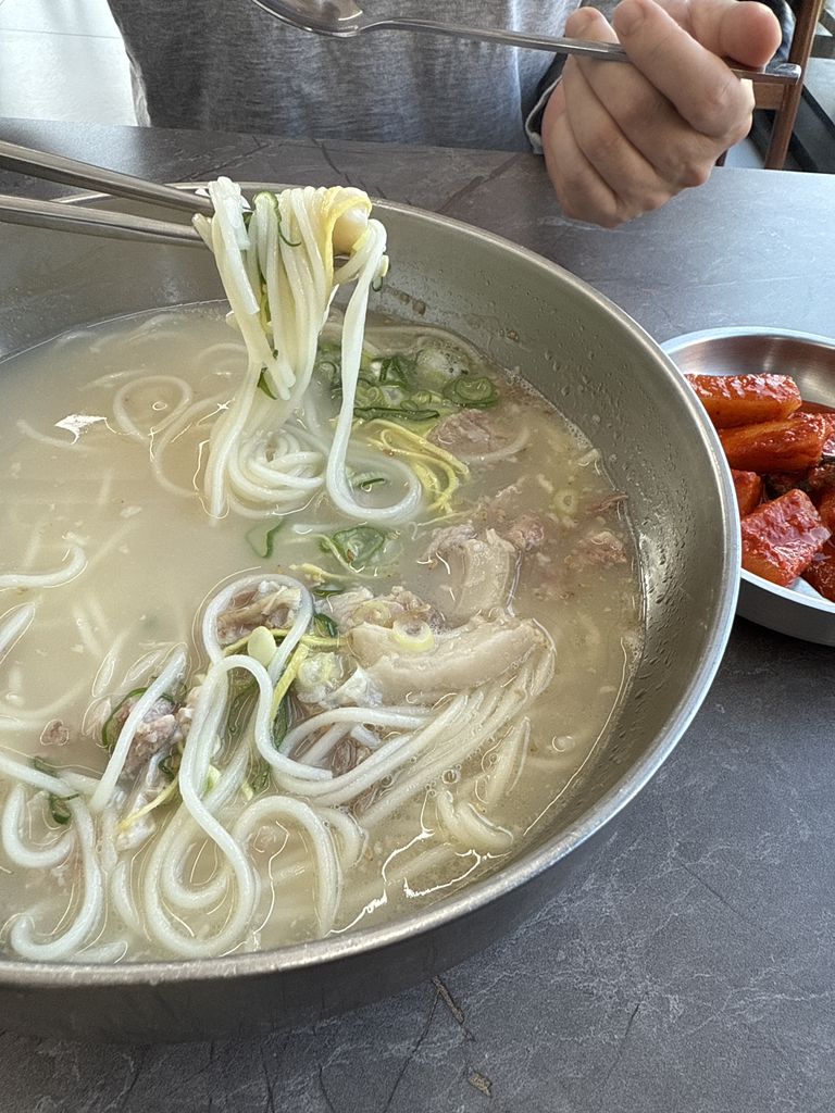 우영밭을감싼돌담 삼양본점 사진 6