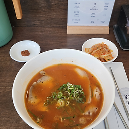 유태 사진 6