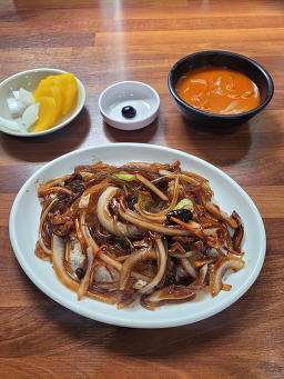 진짜루 대표 사진