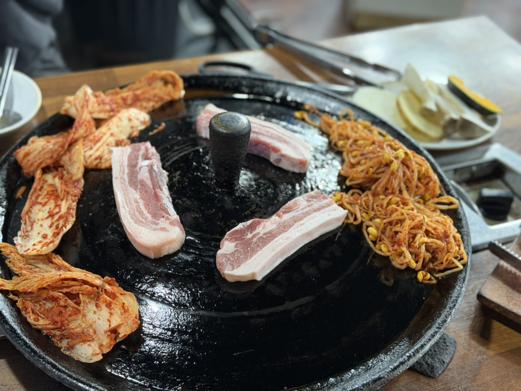 수락솥뚜껑김치삼겹살 4