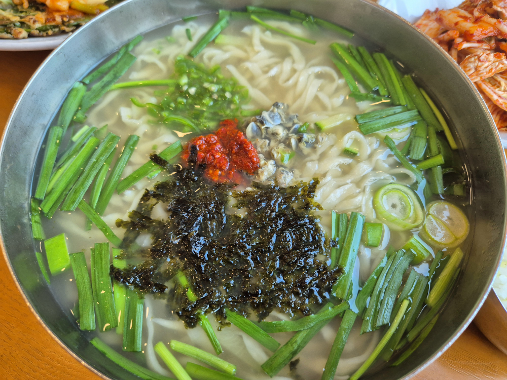 와촌손칼국시 3