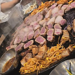 진짜무쇠삼겹평택역점 6