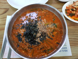Jeonyangokjinsomaeuntang (전양옥진소매운탕) 3