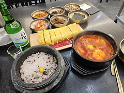 Wanttuksundubu (완뚝순두부) 1