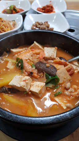 돌솥남원추어탕 한방오리 대표 사진