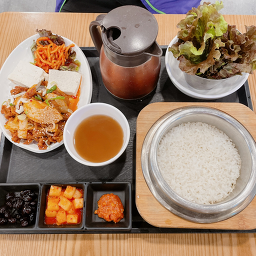 채선당행복가마솥밥 홈플러스월드컵점 대표 사진