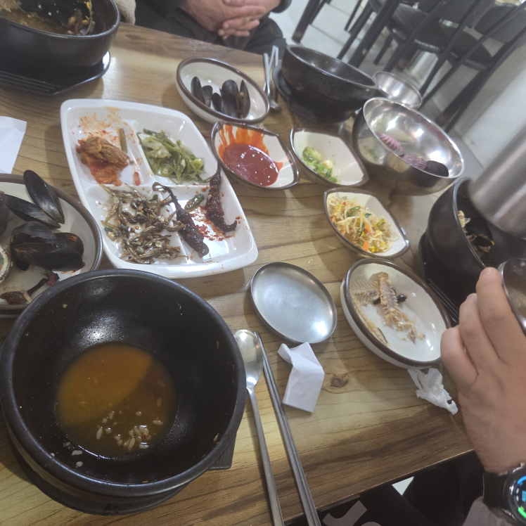 장터국밥 2