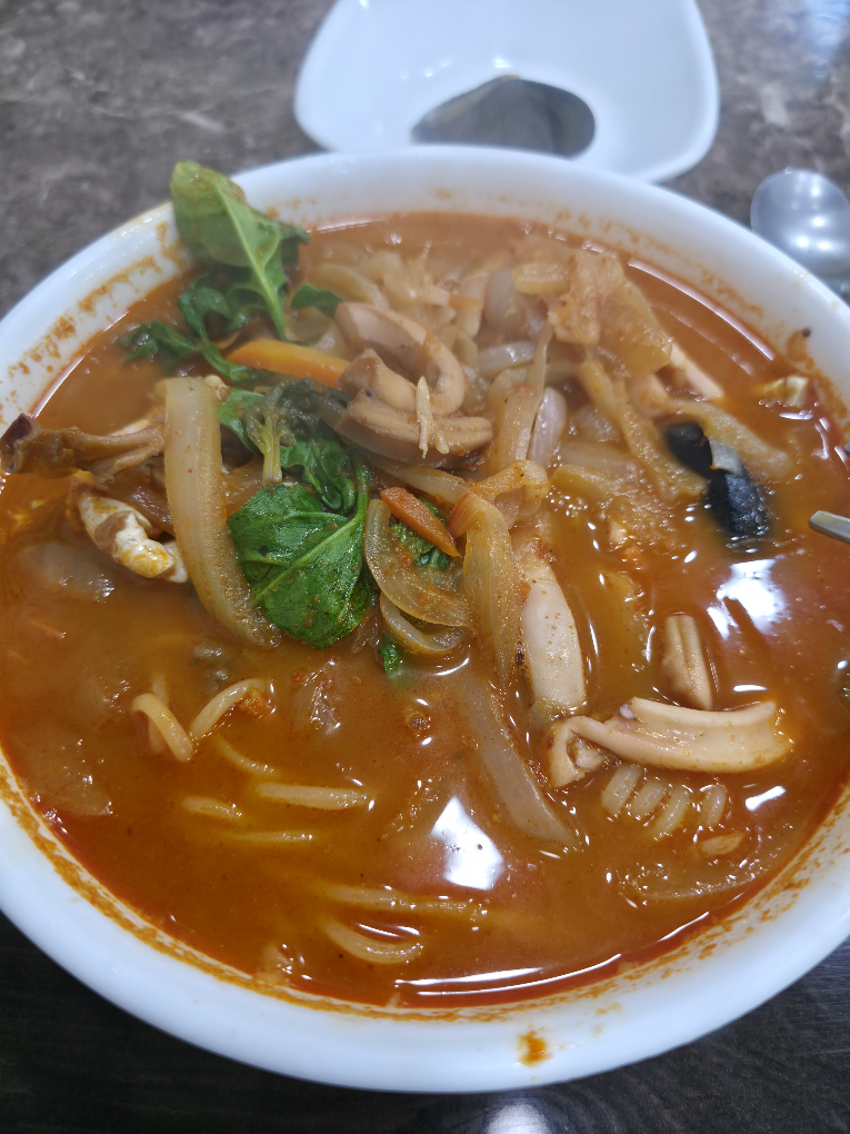 Igabanjeom (이가반점) 1
