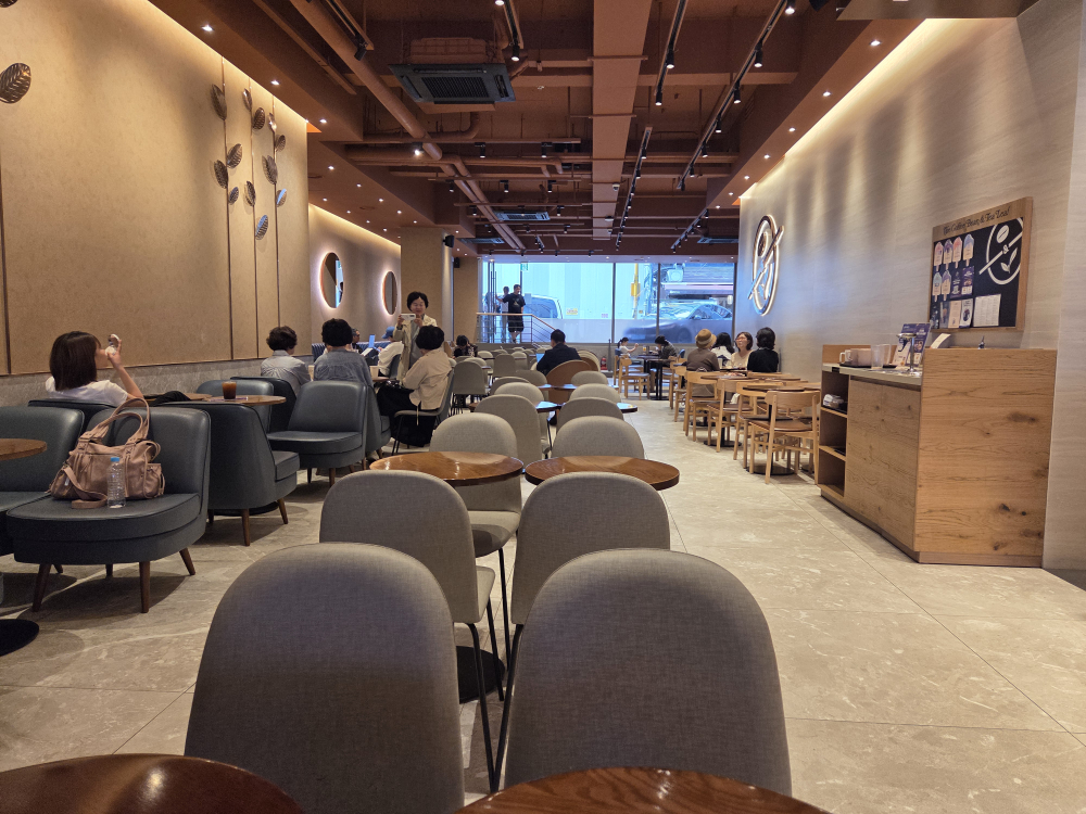 커피빈 강남역세계빌딩점