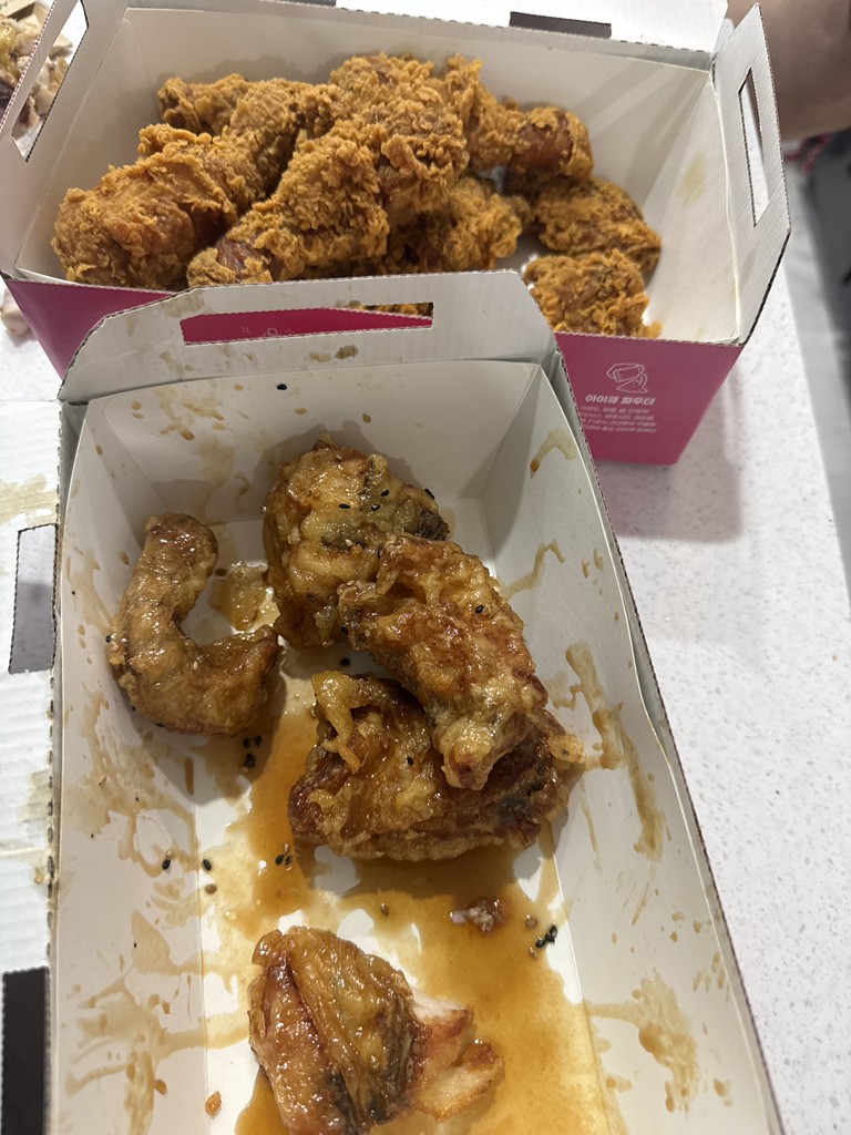 자담치킨 서귀포신시가지점 대표 사진