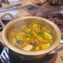 무쏘 홍대입구역점 대표 사진