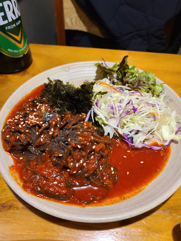 Jokbalyasijang (족발야시장) 2
