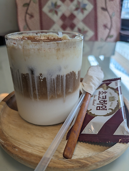 오솔길커피숍