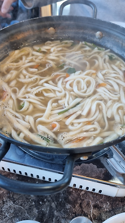 Ganghwadomatjip eobunekalguksu (강화도맛집 어부네칼국수) 1