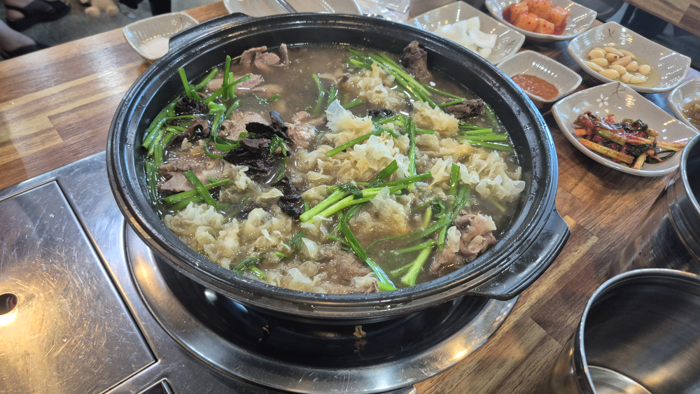한방능이백숙전문점 4