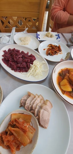 Yujingadeun (유진가든) 2
