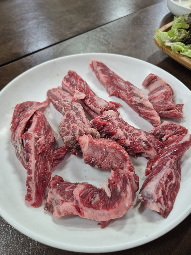 Daecheonsutbulhwanguchon (대천숯불황우촌) 2
