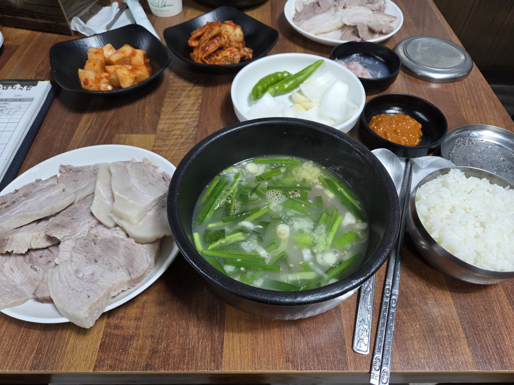 Jaegidwaejigukbap 6
