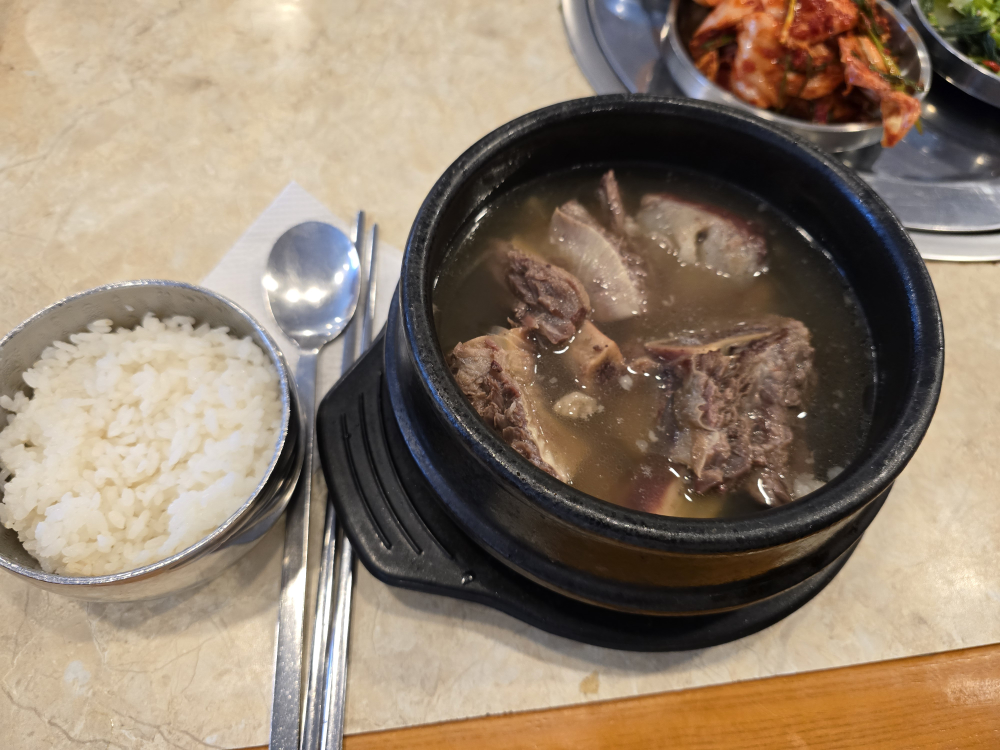 명품관 3