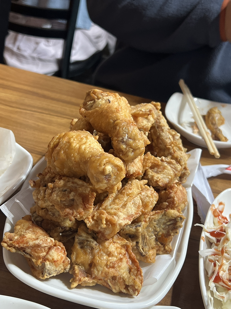 Silbitongdak (실비통닭) 1