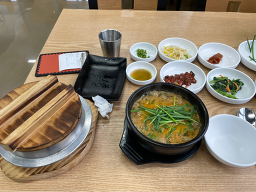 Hanssinedaegachueotangpungdeok (한씨네대가추어탕풍덕) 3