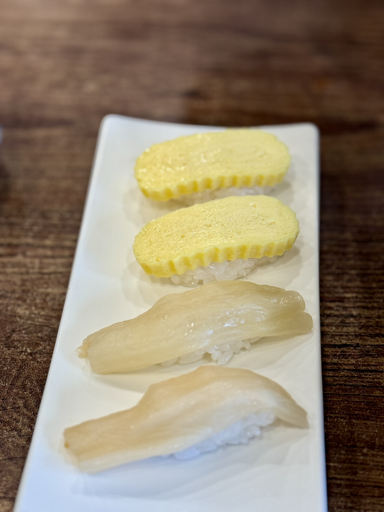 Yeougolchobap (여우골초밥) 1