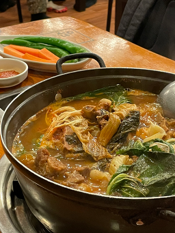 Imonegamjatang (이모네감자탕) 2