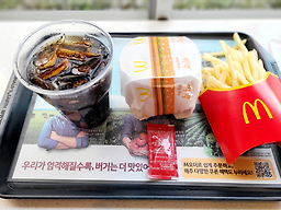 맥도날드 야탑뉴코아점 사진 6