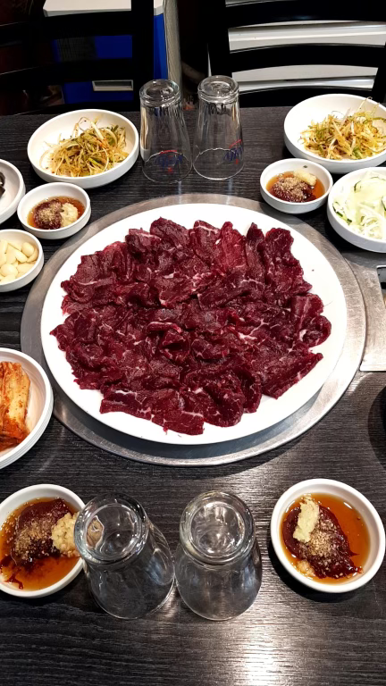 Goryeosutbulgalbi (고려숯불갈비) 1