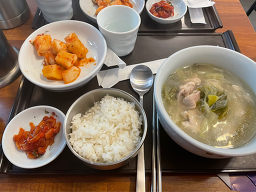 청안식탁 사진 8