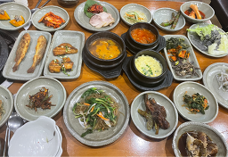 Toetmarubapsang (툇마루밥상) 3
