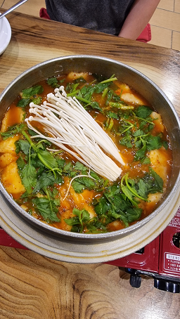 상마리어탕국수 2