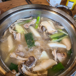 홍익닭한마리 홍대본점 사진 2