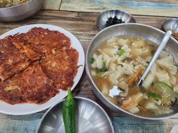 시골칼국수 수제비 1