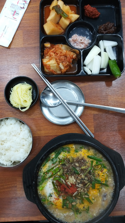 우리순대국 6