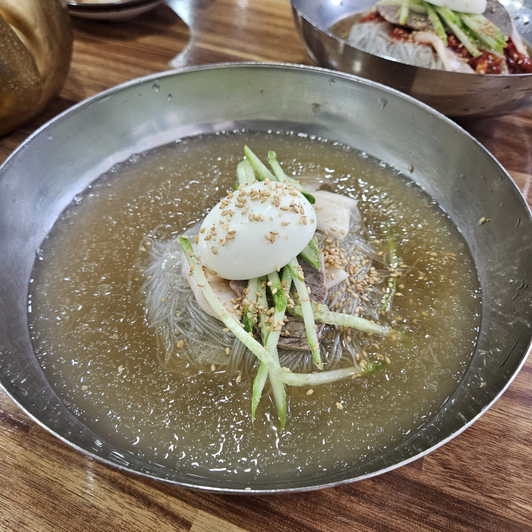 Hamheungnaengmyeon (함흥냉면) 3