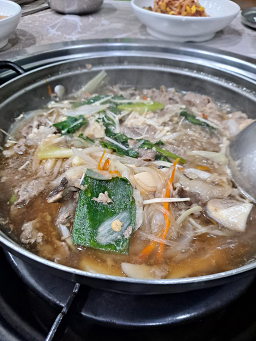 Tojongsaenggogi (토종생고기) 1