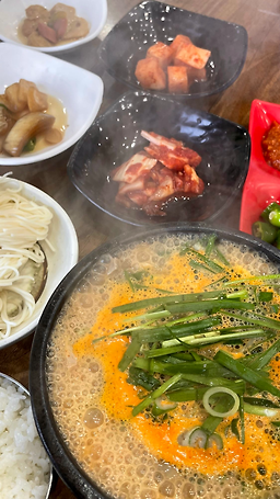 부산돼지국밥 사진 2