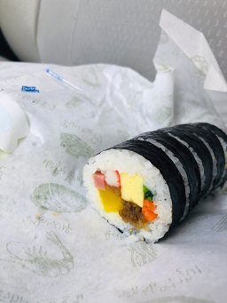 Gobongmingimbap (고봉민김밥) 2