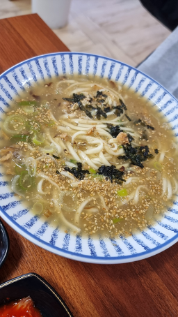 표선돌담칼국수 사진 2