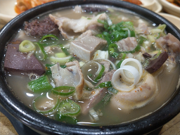 Morenaesijangsundae (모레내시장순대) 2