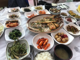 Baekcheonseoneomaeul 4