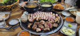우잡고돈잡고 대표 사진