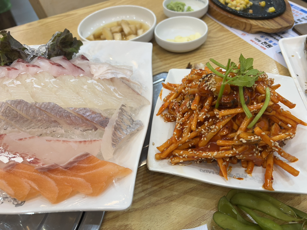 청춘종합어시장 2