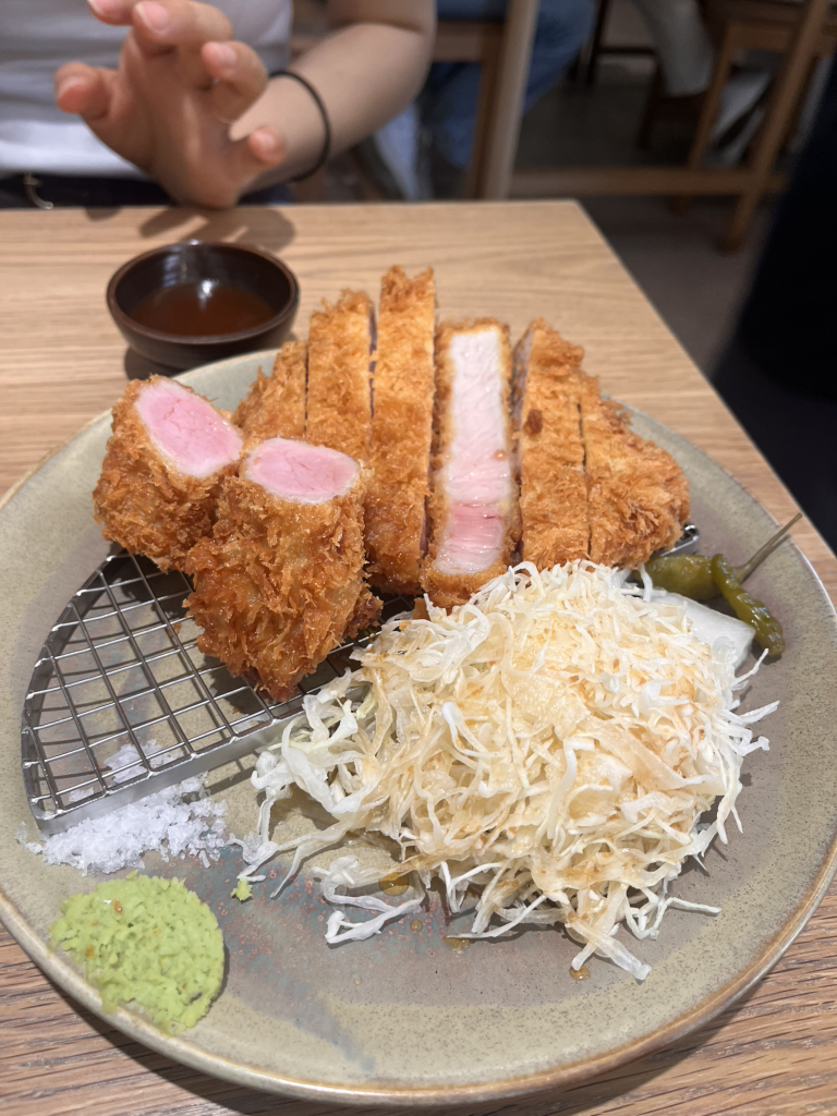 일월카츠 안국점 대표 사진
